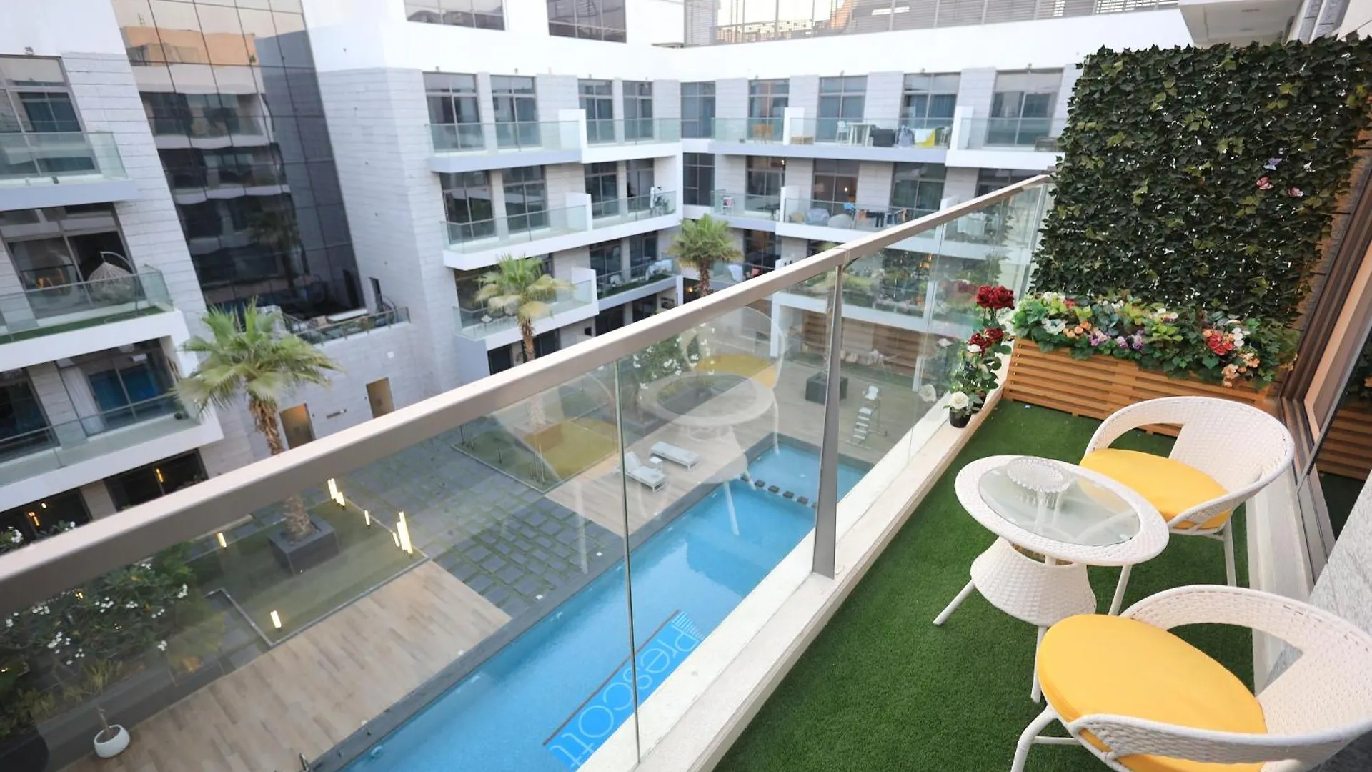 Vip Experience Dubai Nad Al Sheba At Prime Views- Opposite Al Meydan Hotel- Modern Luxury Apartment